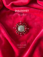 Broche-bouton-rouge-dulouvet