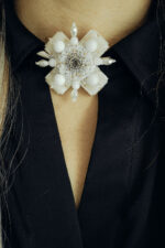 Broche Haute Couture Maison Dulouvet clip Lovely White model-2